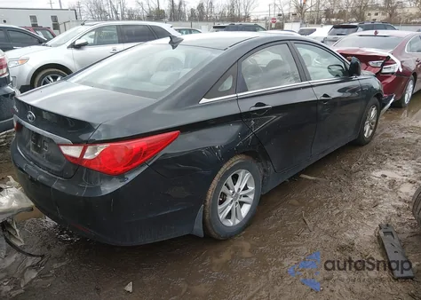 2013 Hyundai Sonata Gls z USA, uszkodzony, nr VIN 5NPEB4AC6DH644417